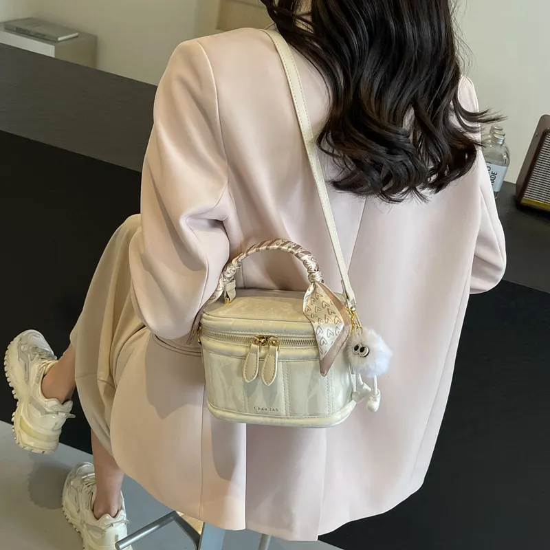 Miss Angel PU Handbag Regular Women's White/Black/Pink-23