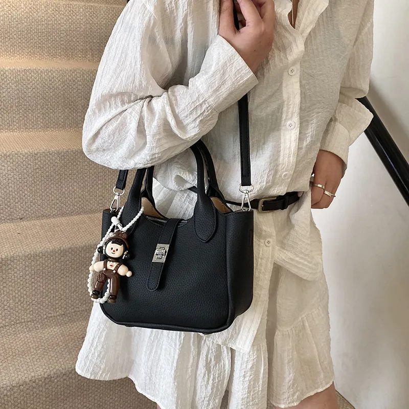 Miss Angel PU Crossbody One Shoulder Handbag Regular Women's Black/White/Yellow/Pink-9