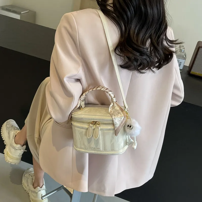 Miss Angel PU Handbag Regular Women's White/Black/Pink-24