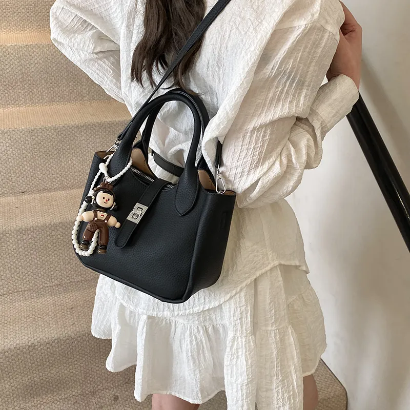 Miss Angel PU Crossbody One Shoulder Handbag Regular Women's Black/White/Yellow/Pink-7