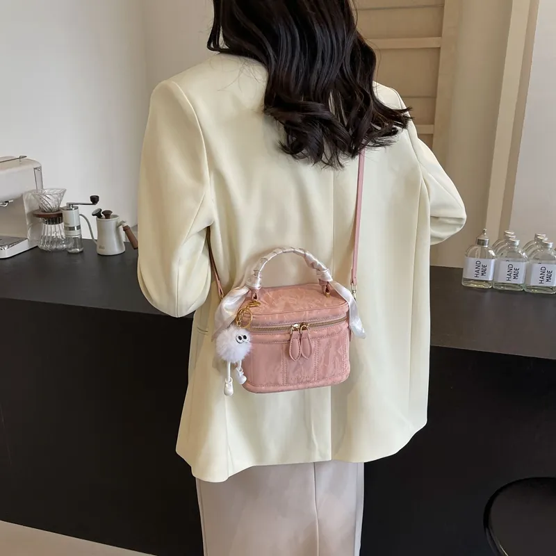 Miss Angel PU Handbag Regular Women's White/Black/Pink-9