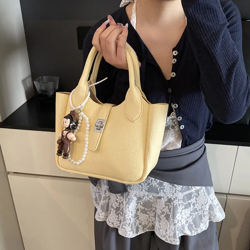 Miss Angel PU Crossbody One Shoulder Handbag Regular Women's Black/White/Yellow/Pink-21