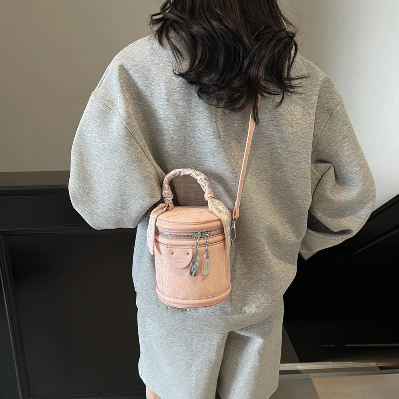 Miss Angel PU Crossbody Handbag Women's Multicolor-22
