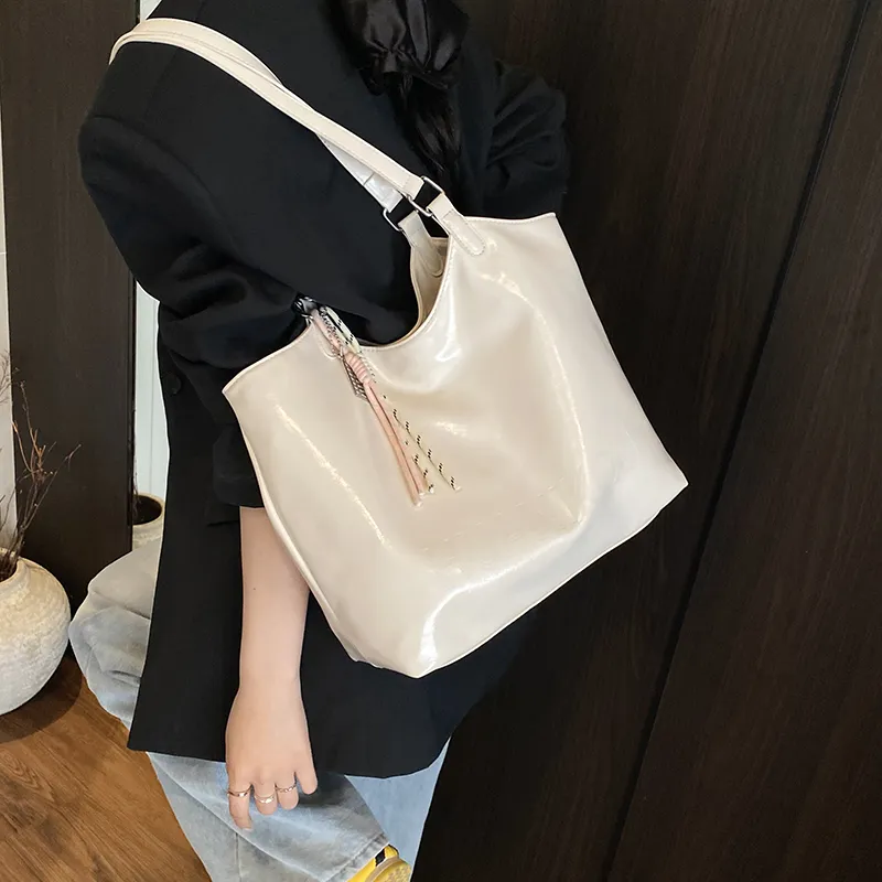 Miss Angel PU Tote Bag, Shopping Bag, Shoulder Bag Women's Multicolor-10