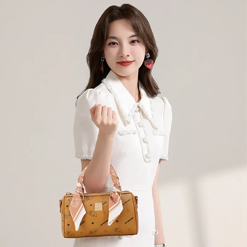 MESUCA Sanrio Melodi Synthetic Leather One Shoulder Portable Boston Bag Women's Pink-9