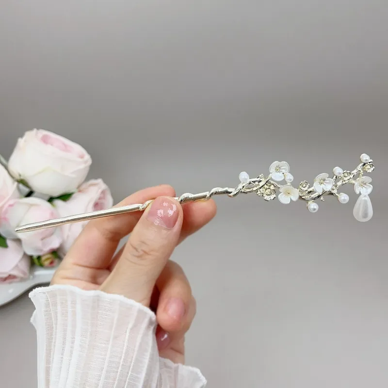 TBoML Hairpins Women's-2