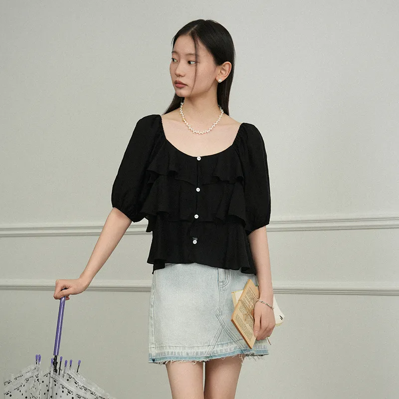 JESSYLINE Shirts Women's Black-1