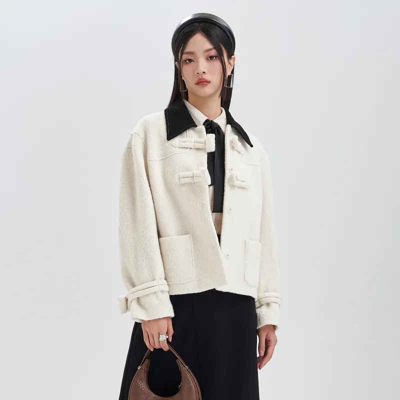 JESSYLINE Velvet feel Coat Women's Beige-2