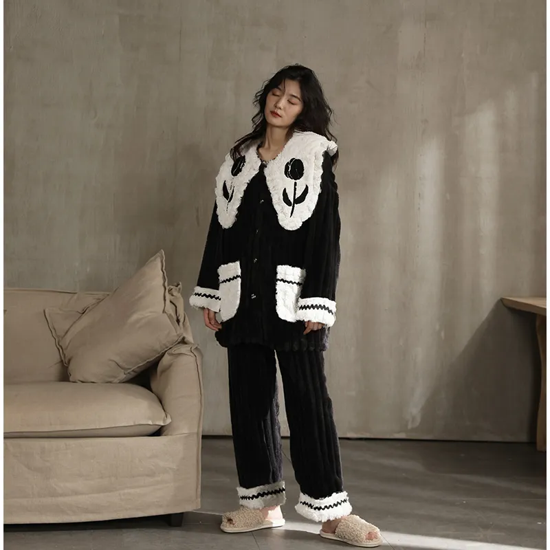Lan Miao Pajama Set Women's Shopping Bag Jet Black Brocade With Ink Flowers-5
