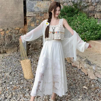 JECCI FIVE Skirt Set Women's White Three Piece Set