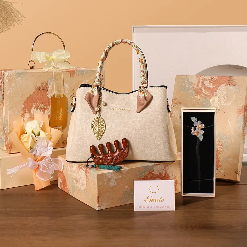 SANSHU Gift Box Set With Ritualistic Touch-23