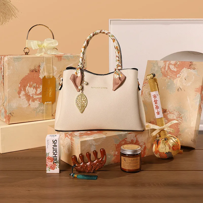 SANSHU Gift Box Set With Ritualistic Touch-27