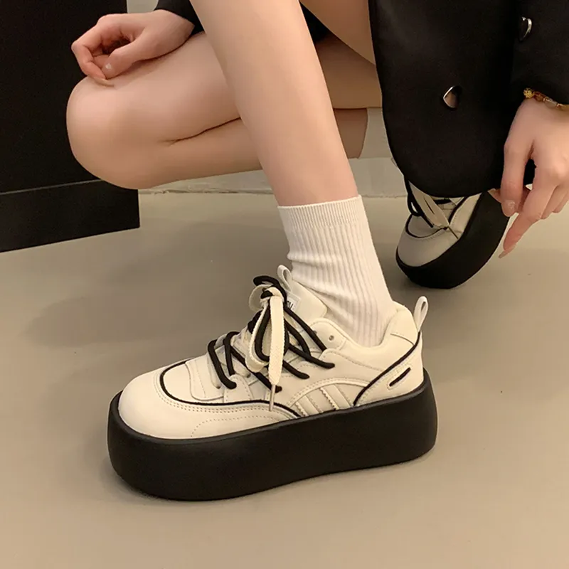BANWEIDIYA Low Top Skateboard Shoes Women's-6