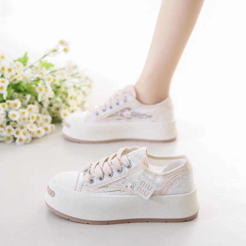 BANWEIDIYA Lightweight Breathable Height Increasing Low Top Skateboard Shoes Women's-11
