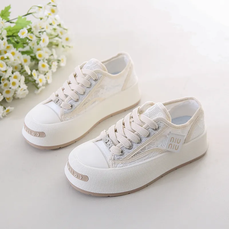BANWEIDIYA Lightweight Breathable Height Increasing Low Top Skateboard Shoes Women's-9