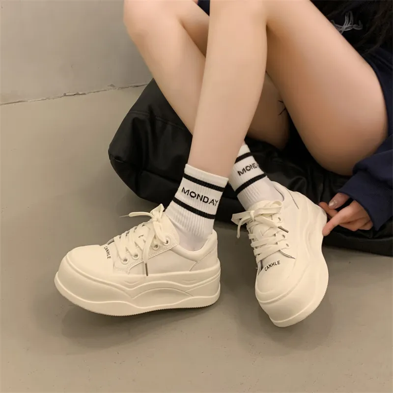 BANWEIDIYA Abrasion Resistant Height Increasing Low Top Skateboard Shoes Women's-9