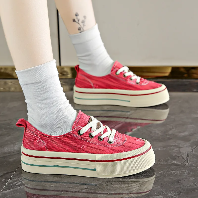 BANWEIDIYA Low Top Skateboard Shoes Women's-7