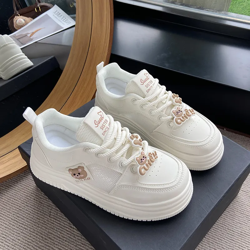 BANWEIDIYA Low Top Skateboard Shoes Women's-1