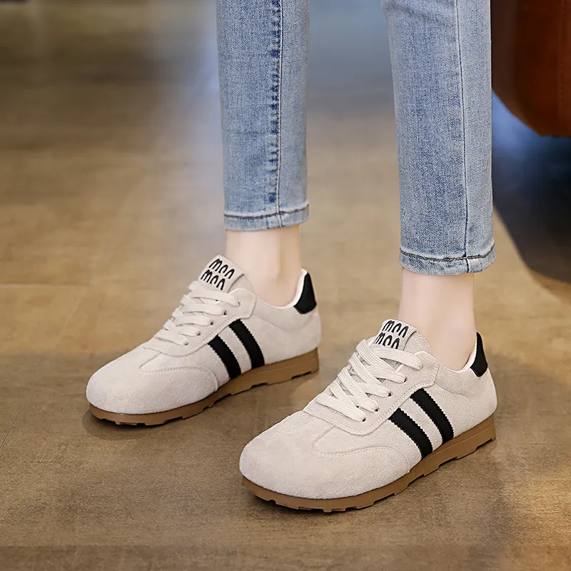 BANWEIDIYA Anti Slip And Wear Resistant Balance Low Top Skateboard Shoes Women's-3