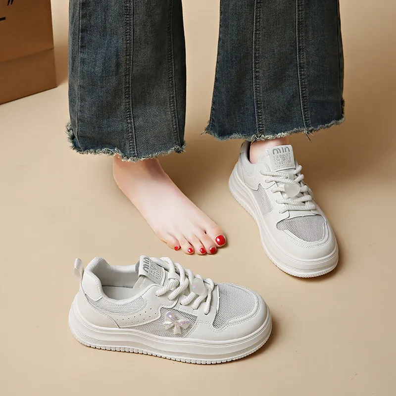 BANWEIDIYA Low Top Skateboard Shoes Women's-9