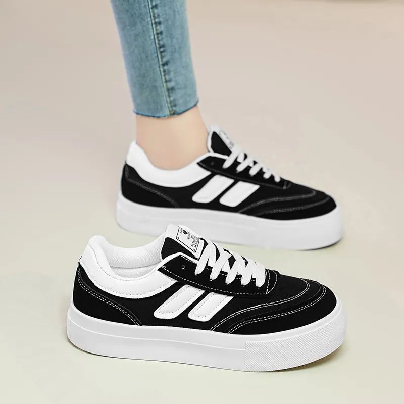 BANWEIDIYA Low Top Skateboard Shoes Women's-11