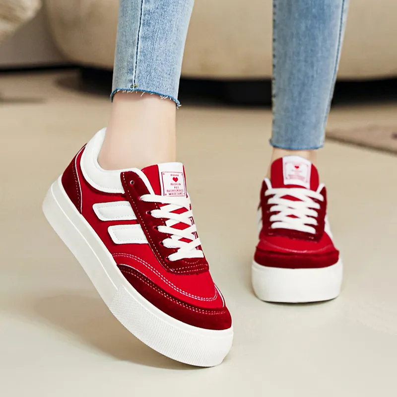 BANWEIDIYA Low Top Skateboard Shoes Women's-7