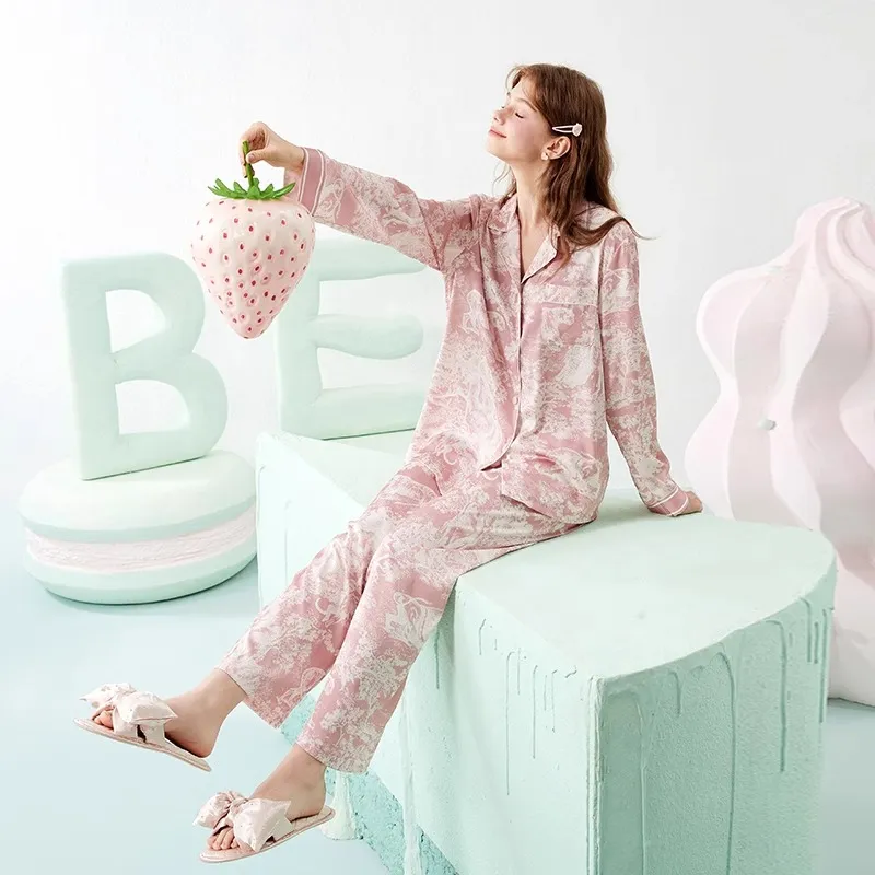 Shanghai Story Pajama Set Women's Gift Box Set-1