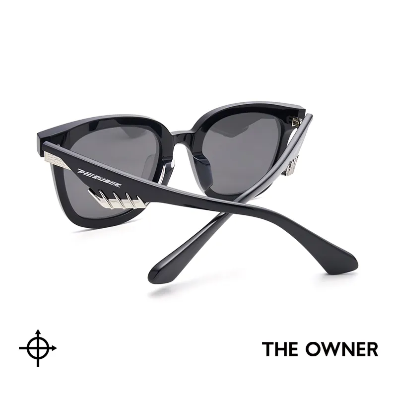 THE OWNER Plate Frame Square Sunglasses Unisex-1