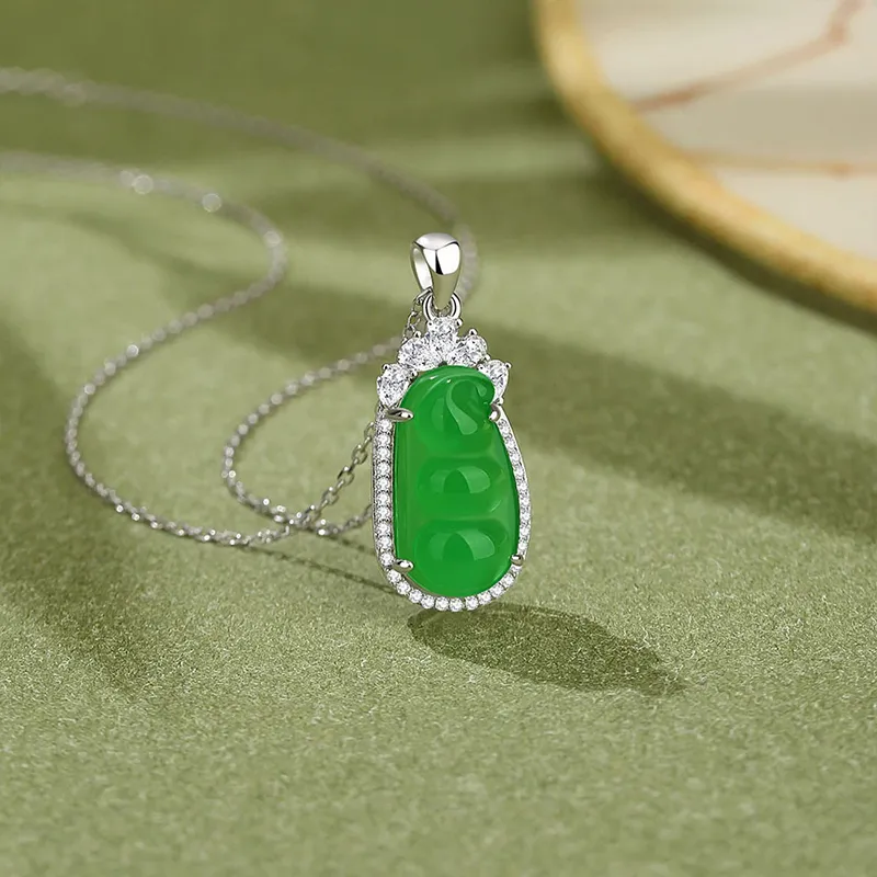 FR Chalcedony Necklaces Women's-3