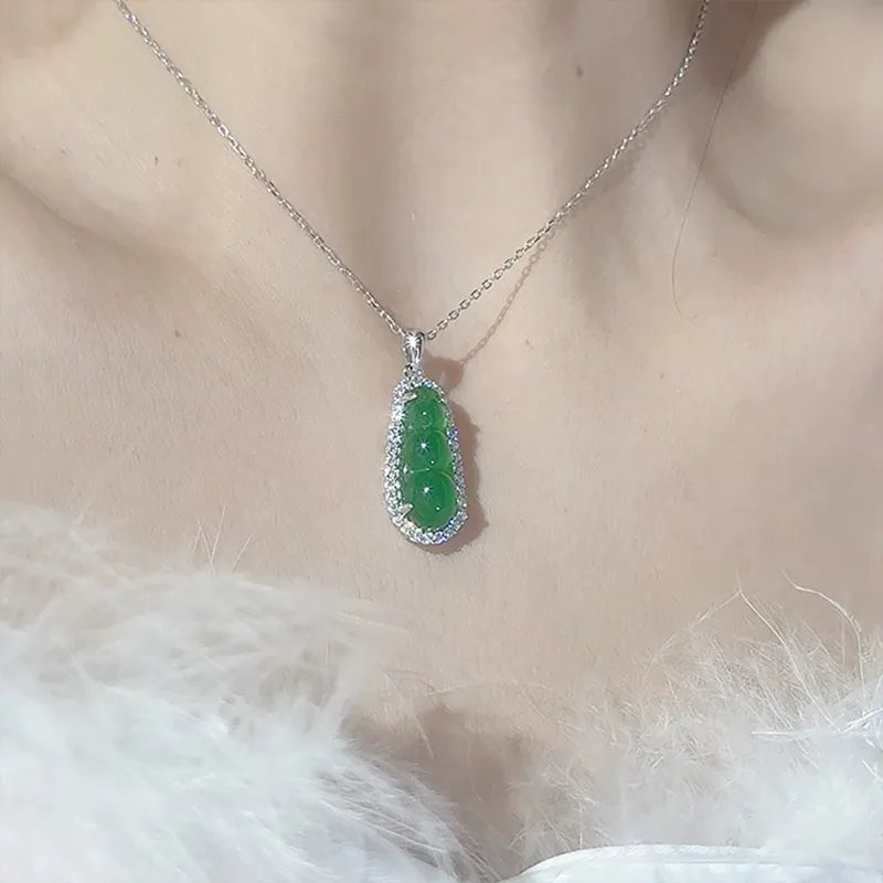 FR Chalcedony Necklaces Women's-4
