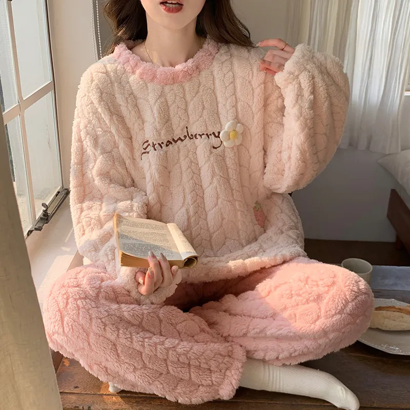 Sleeping Beauty Pajama Set Women's Pink-2