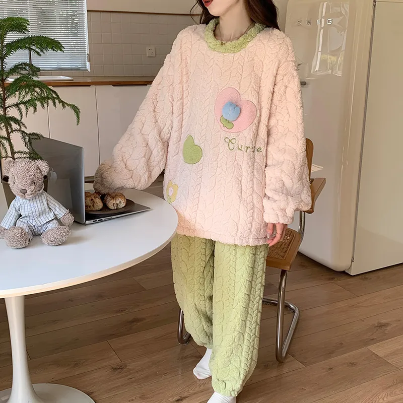 Sleeping Beauty Pajama Set Women's Light Green-4