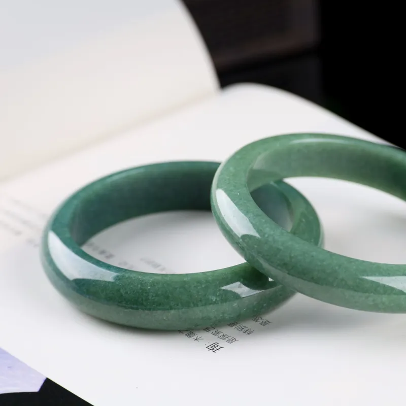 Pengshan Bean Type Jadeite Bangles Unisex-2