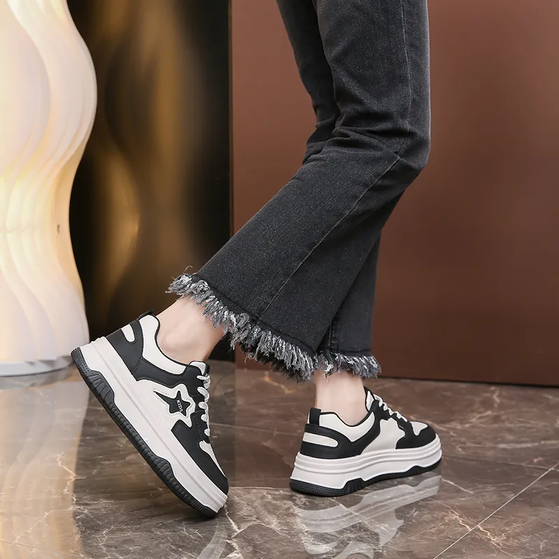 SHENGERLEIDE Non slip Lightweight Low Top Skateboard Shoes Women's-4