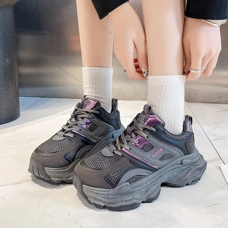 SHENGERLEIDE Abrasion Resistant Height Increasing Low Top Chunky Sneakers Women's-6