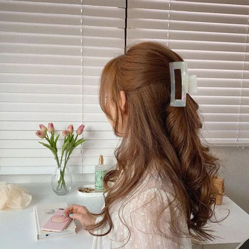 GUEXY Hair Clips Women's-6