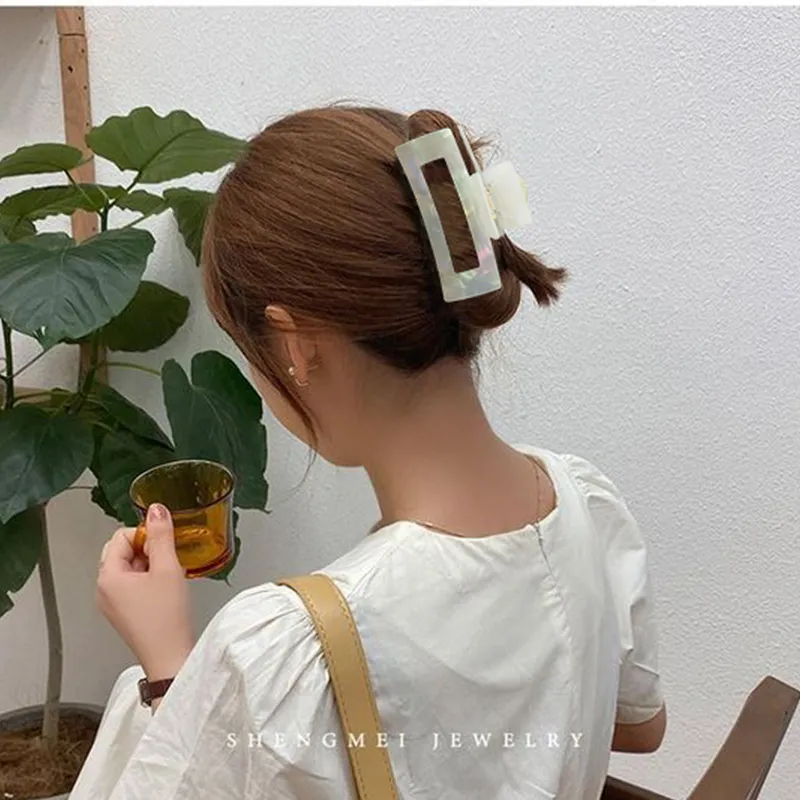 GUEXY Hair Clips Women's-4