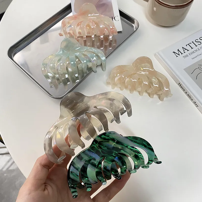 GUEXY Hair Clips Women's-16