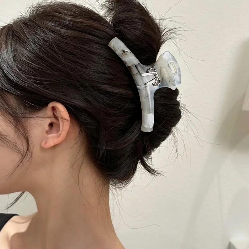 GUEXY Hair Clips Women's-1