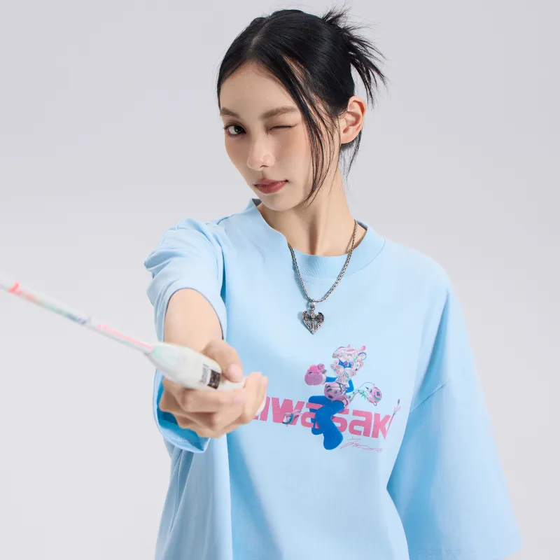 Kawasaki x SHENZHENYISHUJIAHUYUNFENGFENGZIMU LIANMINGKUAN T Shirt Unisex Sky Blue-3