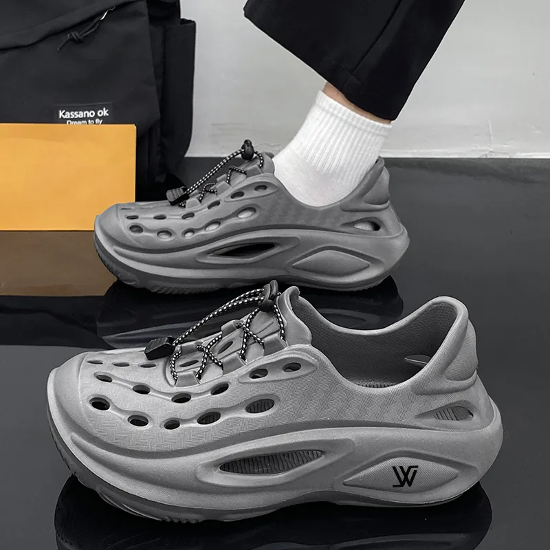 WHITE SANDS Clogs Men-17