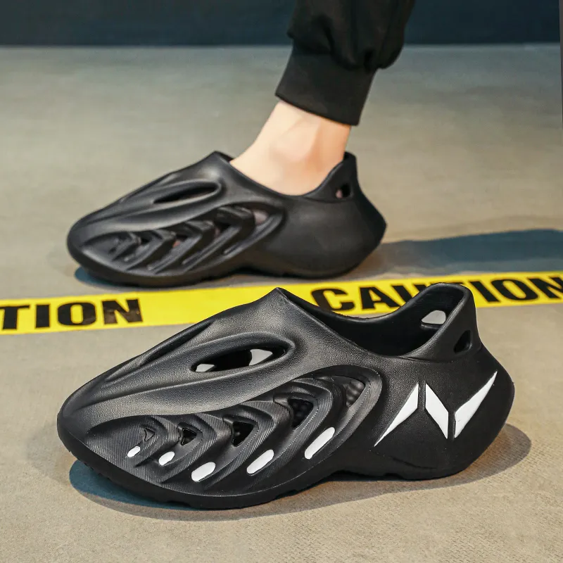 WHITE SANDS Clogs Men-8
