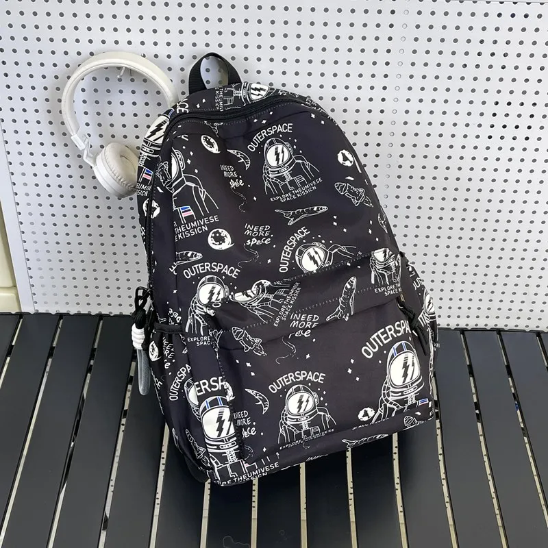 SUN EARTH &U Nylon Backpack Unisex White/Black-5