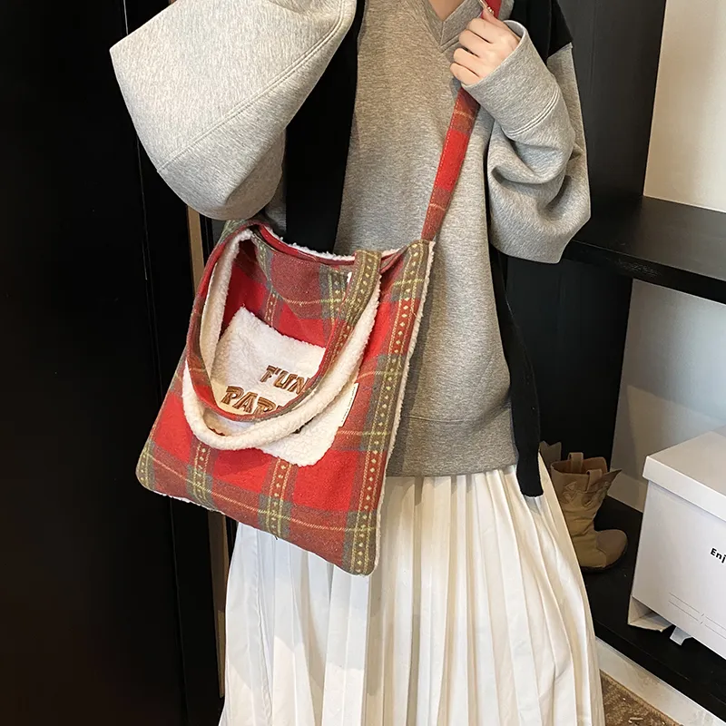 SUN ERATH&U Plush Tote Bag Shopping Bag Shoulder Bags Small Size Women's Red/Yellow-2
