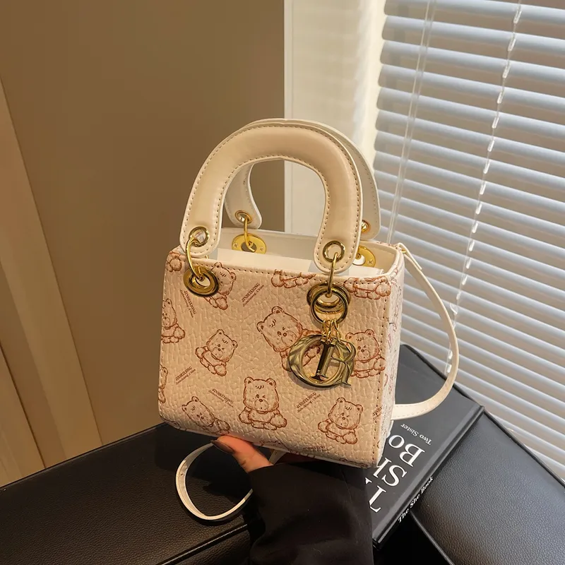 SUN EARTH &U PU One Shoulder Handbag Unisex Multicolor-4