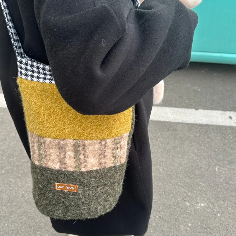SUN ERATH&U Woolen Shoulder Bag Crossbody Bag Women's Green Red-8