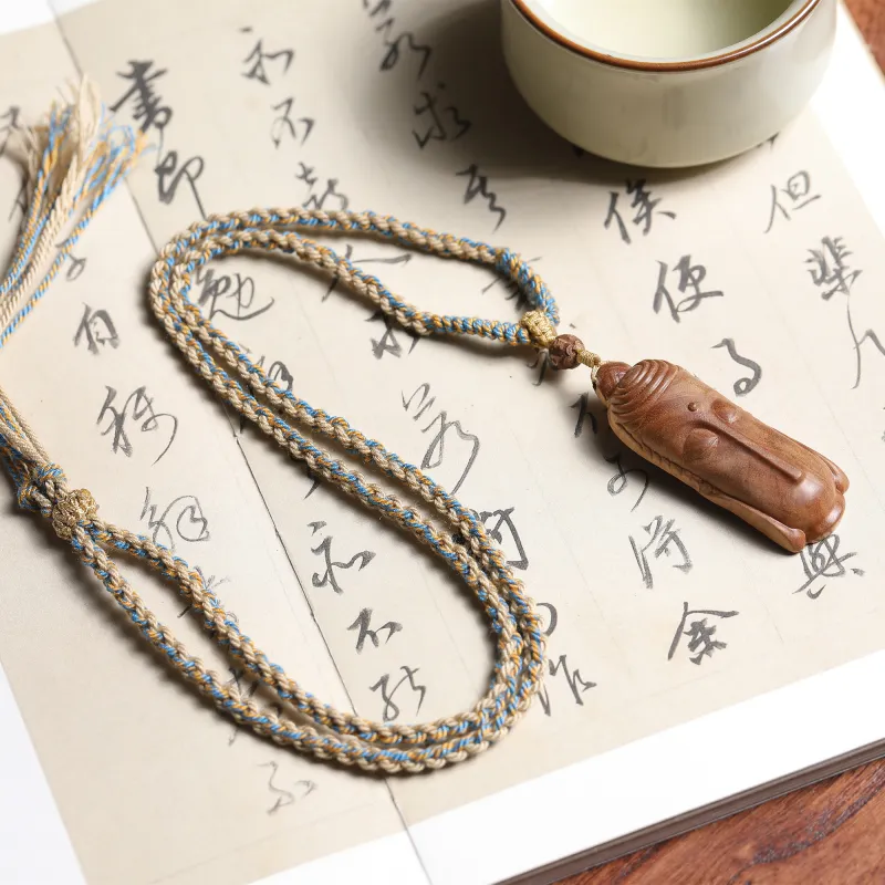 XUWU Old Mountain Sandalwood Pendants Unisex-2