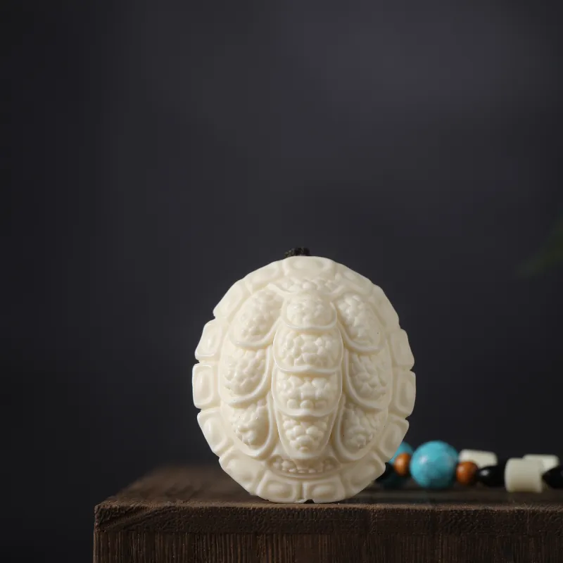 XUWU Ivory Nut Handlebar Piece Unisex-1