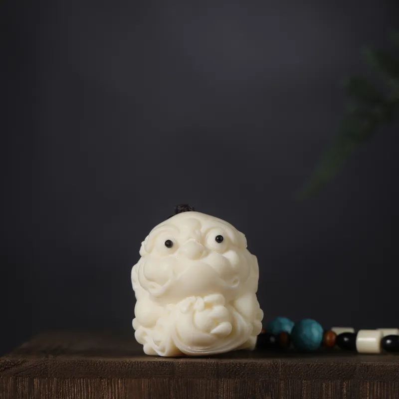 XUWU Ivory Nut Handlebar Piece Unisex-1