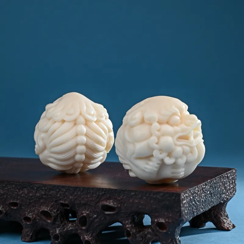 XUWU Ivory Nut Handlebar Piece Unisex-1